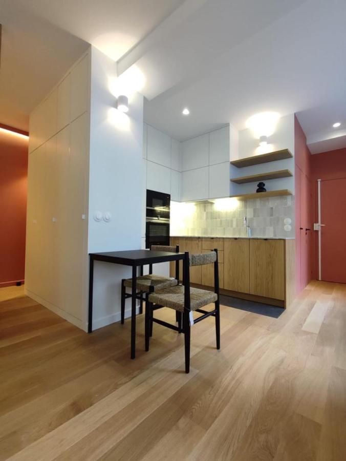 Suite Confortable Sur Le Canal Saint-Martin / Republique Paris Exterior foto